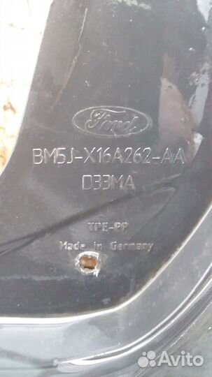 Продам брызговик для Ford