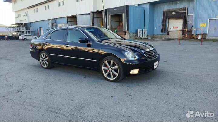 Toyota Crown 2.5 AT, 2004, 212 512 км