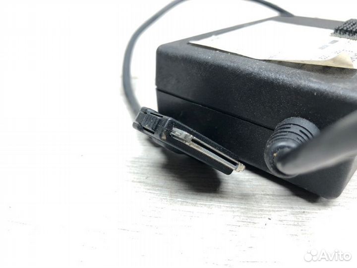 Другие эбу салона Toyota Avensis универсал 3ZZ-FE