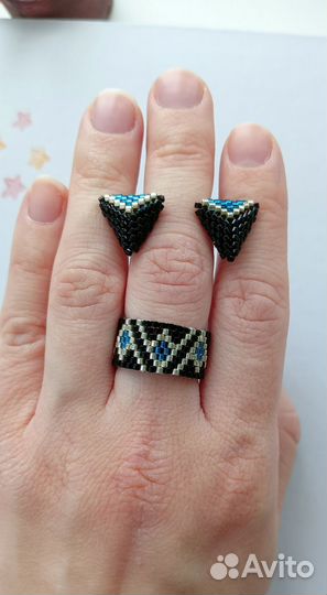 Комплект украшений из японского бисера