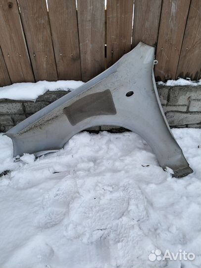 Крыло переднее правое chevrolet lacetti седан