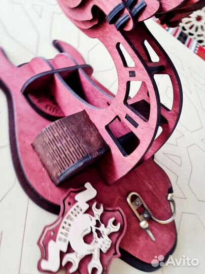 Вешалка череп, вешалка для шлема, подставка