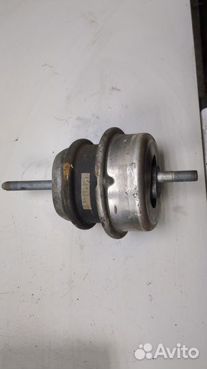 Подушка крепления двигателя Lexus LS460, 2007