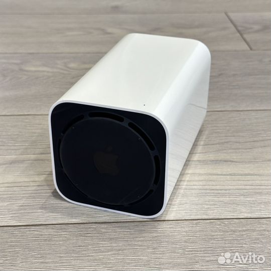 Apple AirPort Time Capsule 3 TB (A1470)