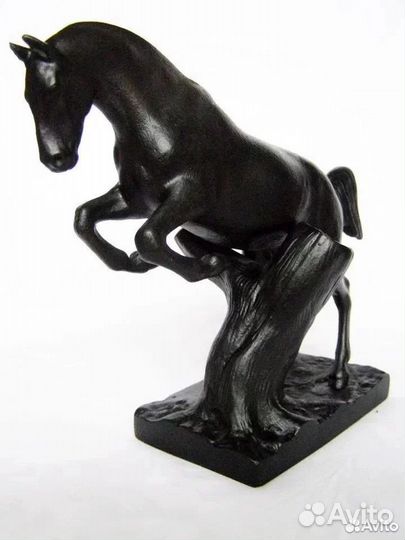 Каслинское чугунное литье. Конь пень. Касли 1989 г