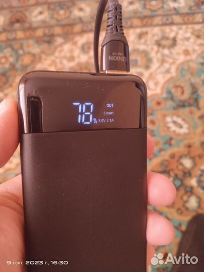 Продаю повербанк