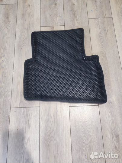 EVA коврики 3Д с бортиками Carbodies