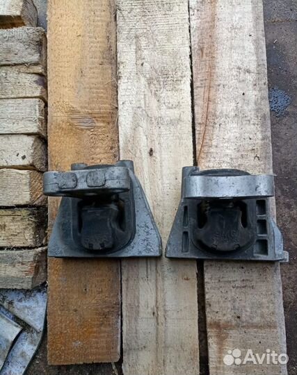 Подушки двигателя хонда црв 3 CR V