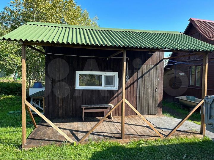 Дача 30 м² на участке 5,6 сот.