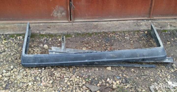 Бампер задний с усилителем Ауди 100 С3