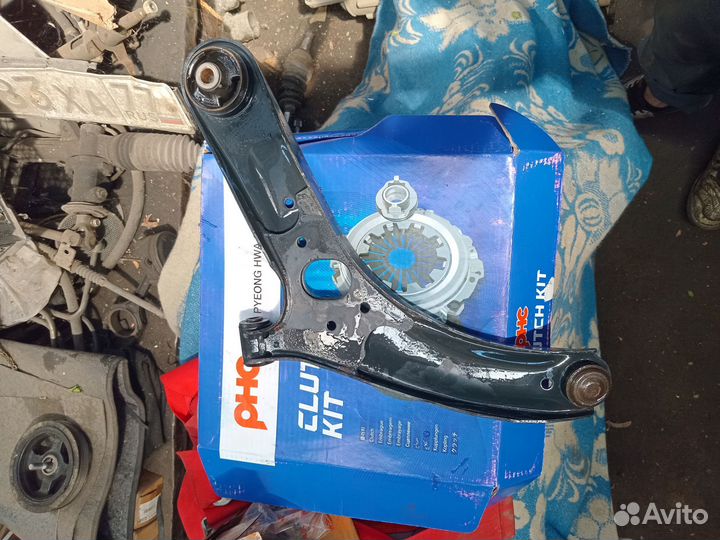 Передний рычаг Hyundai Solaris, Kia Rio