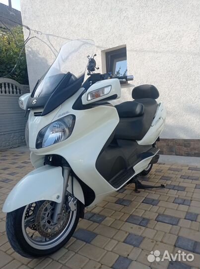 Suzuki Burgman 650
