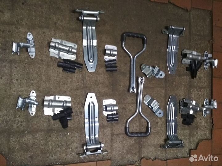 Фурнитура для дверей фургона будки и прицепов