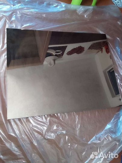 Зеркало настенное