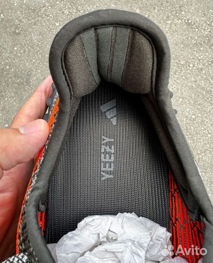 Adidas Yeezy Boost 350 V2 Carbon Beluga. Оригинал