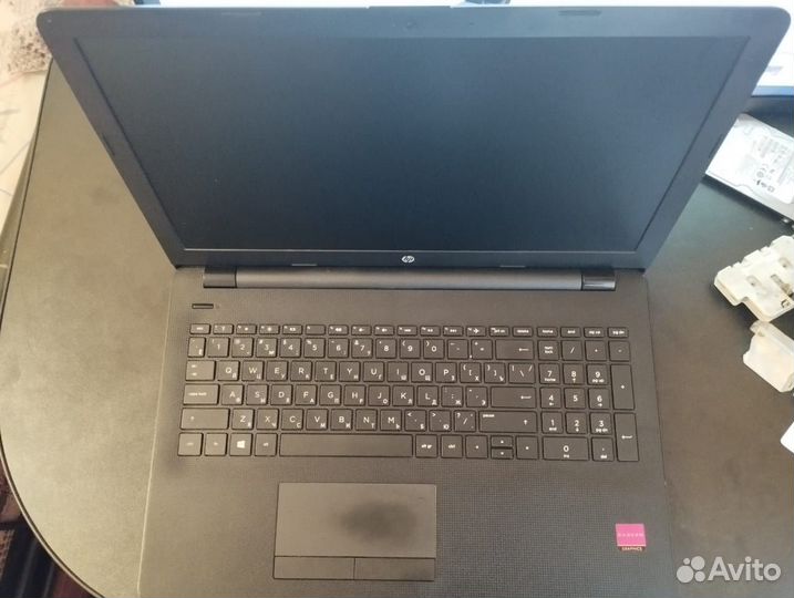 Ноутбук HP 15-bw647ur