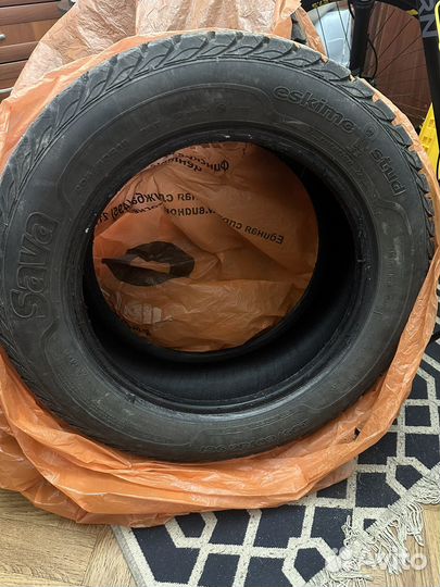 Sava Eskimo Stud 205/60 R16