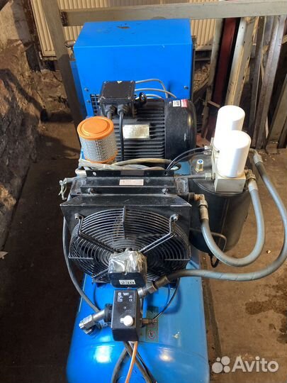 Винтовой компрессор abac 7,5кв