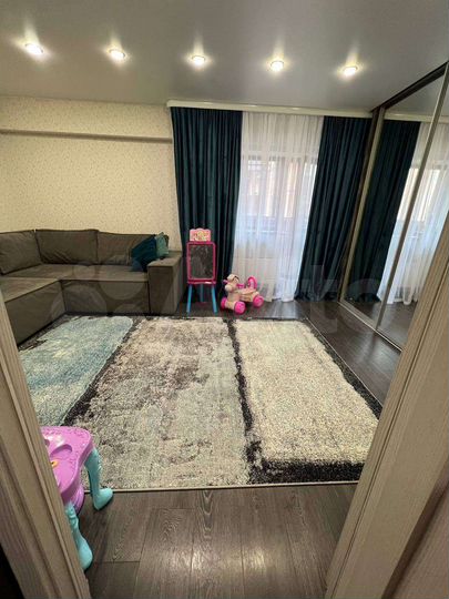 2-к. квартира, 53 м², 2/3 эт.