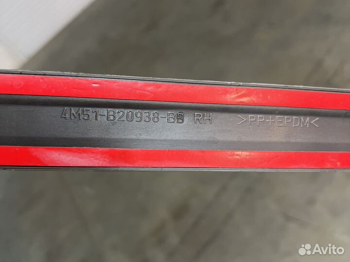 Молдинг передней правой Ford Focus II 2004-2011