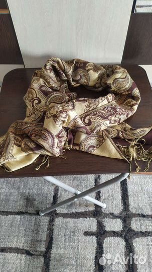 Шарфы и палантины