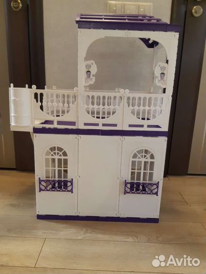 Кукольный домик