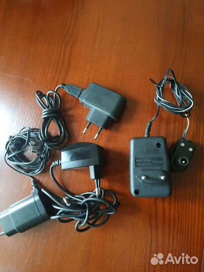 Зарядное устройство