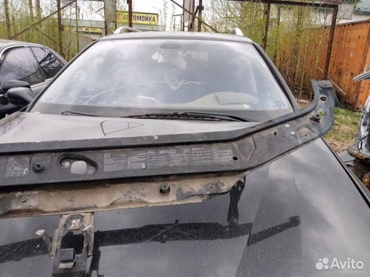 Панель передний Renault Laguna 2 2.2 2003