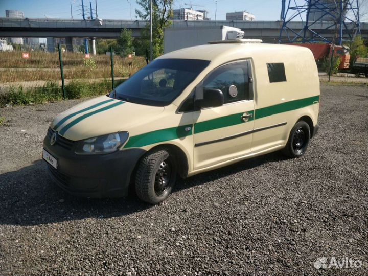 Volkswagen Caddy 2.0 МТ, 2015, 196 100 км