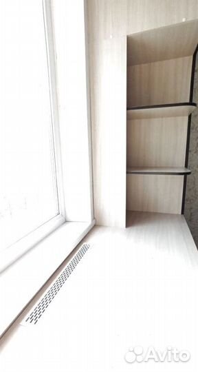 Рабочая зона у окна