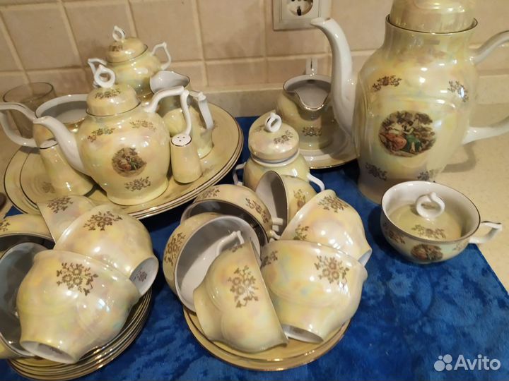 Столовый сервиз Мадонна 94 предмета (гдр)