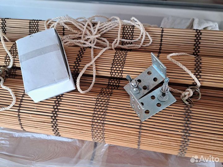 Штора римская из бамбука