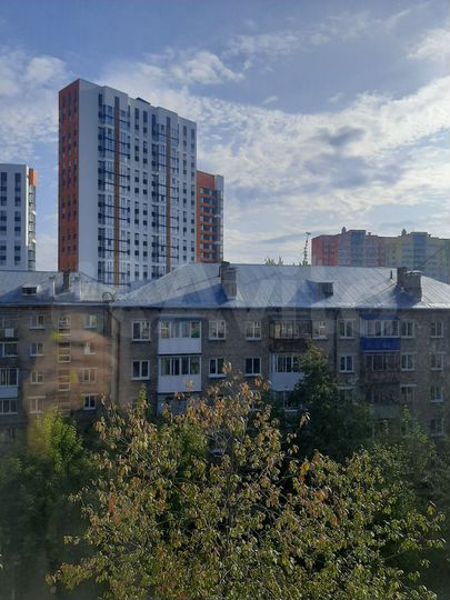 2-к. квартира, 47 м², 5/5 эт.