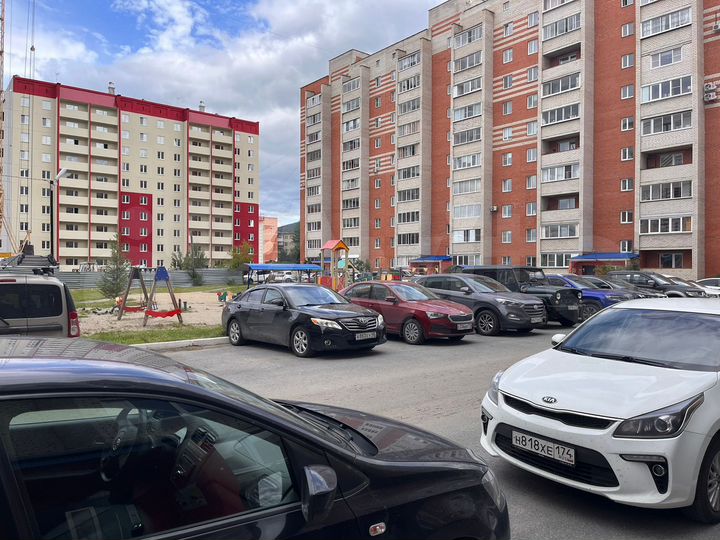 2-к. квартира, 58 м², 6/10 эт.