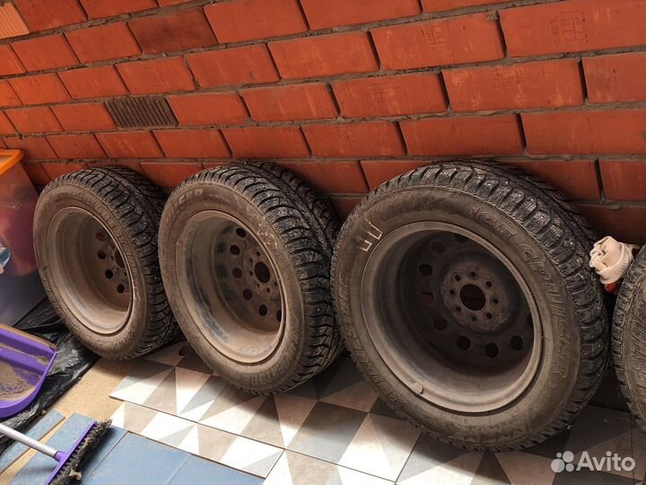 Bridgestone Ice Cruiser 7000 175/65 R14 82T