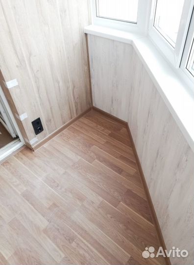 Остекление и отделка балконов и лоджий под ключ