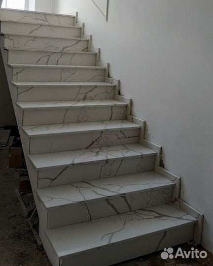 Лестница под мрамор