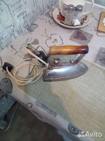 Утюг старинный СССР