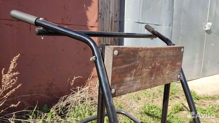 Тележка для лодочного мотора