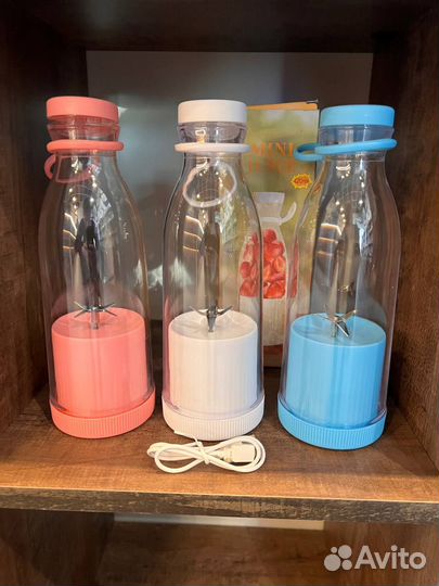 Портативный блендер fresh juice