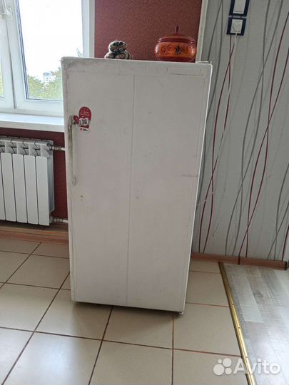 Холодильник б/у