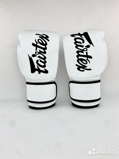 Боксерские перчатки Fairtex