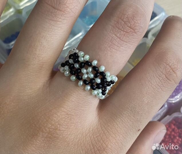 Кольцо из бисера