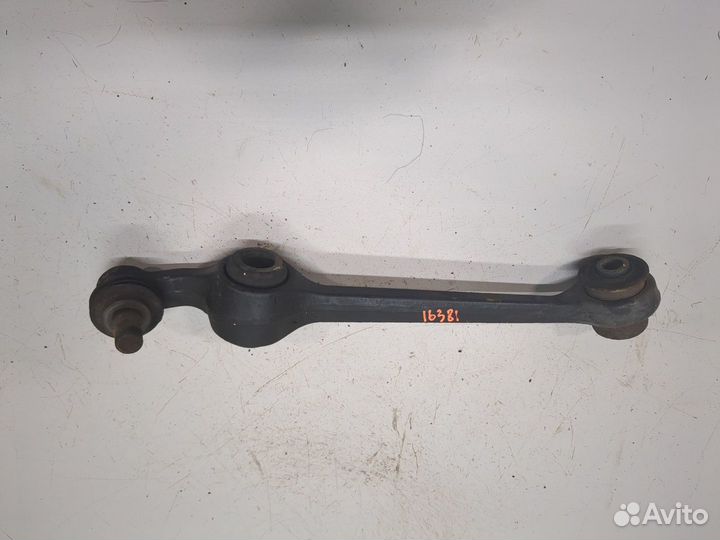 Рычаг подвески Chrysler 300M, 2000