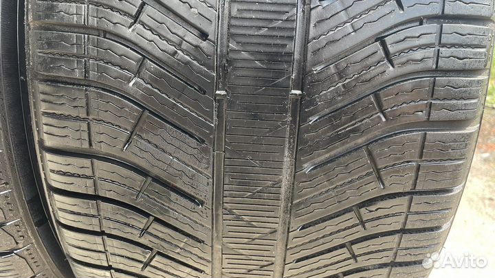 Michelin Pilot Alpin 5 SUV 265/45 R20 и 295/40 R20 110B