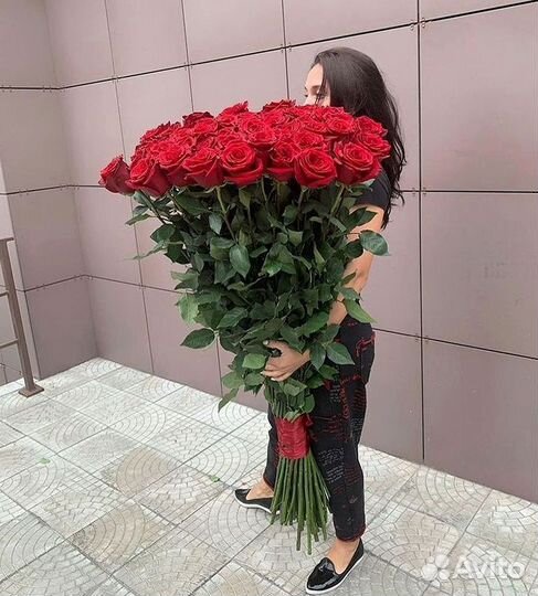 Розы Эквадор Метровые 100 см доставка Москва