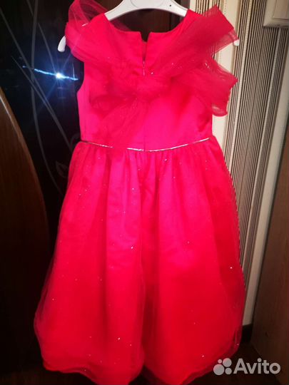 Продам платья