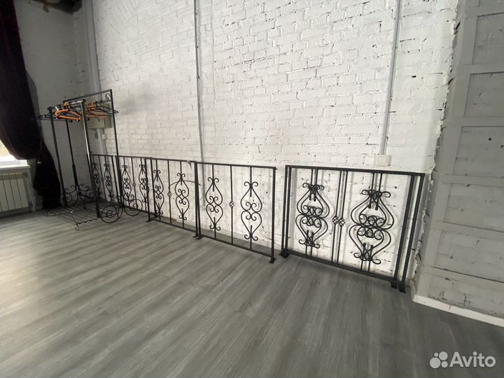 Вешалка напольная