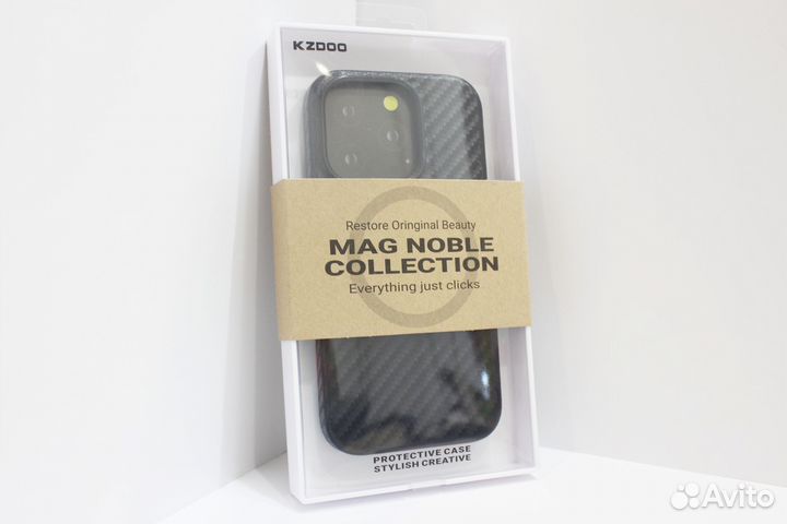 Чехол на iPhone 14 Pro Carbon/MagSafe