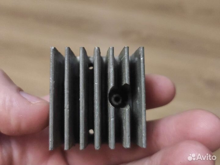 Радиатор для транзисторов